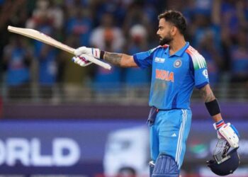 চ্যাম্পিয়ন ট্রফিতে বিশ্ব রেকর্ড গড়লো কোহলি, টপকে গেল সচিন কেউ