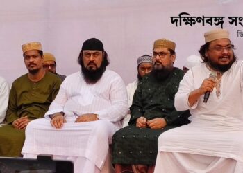 ফুরফুরা থেকে ওয়াকফ আইন বাতিলের দাবিতে ‘ব্রিগেড চলো’র ডাক! পথে নামলেন পিরজাদারা