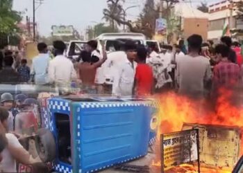 ওয়াকফ আন্দোলনকে ঘিরে অগ্নীগর্ভ মুর্শিদাবাদ, ভাঙচুর’ অগ্নীসংযোগ’ পাল্টা লাঠিচার্জ, চলল গুলি ও