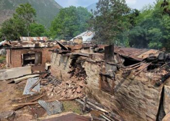 অপারেশন সিঁদুরের পর জম্মু ও কাশ্মীরের নিয়ন্ত্রণরেখায় পাক গোলাবর্ষণ! অন্তত ন’জন গ্রামবাসী হত