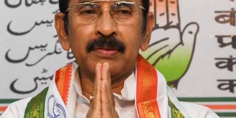 ব্রিগেডের গীতাপাঠের পাল্টা কর্মসূচি: সহস্রকণ্ঠে সংবিধান পাঠ করবে কংগ্রেস, ঘোষণা সভাপতি শুভঙ্করের